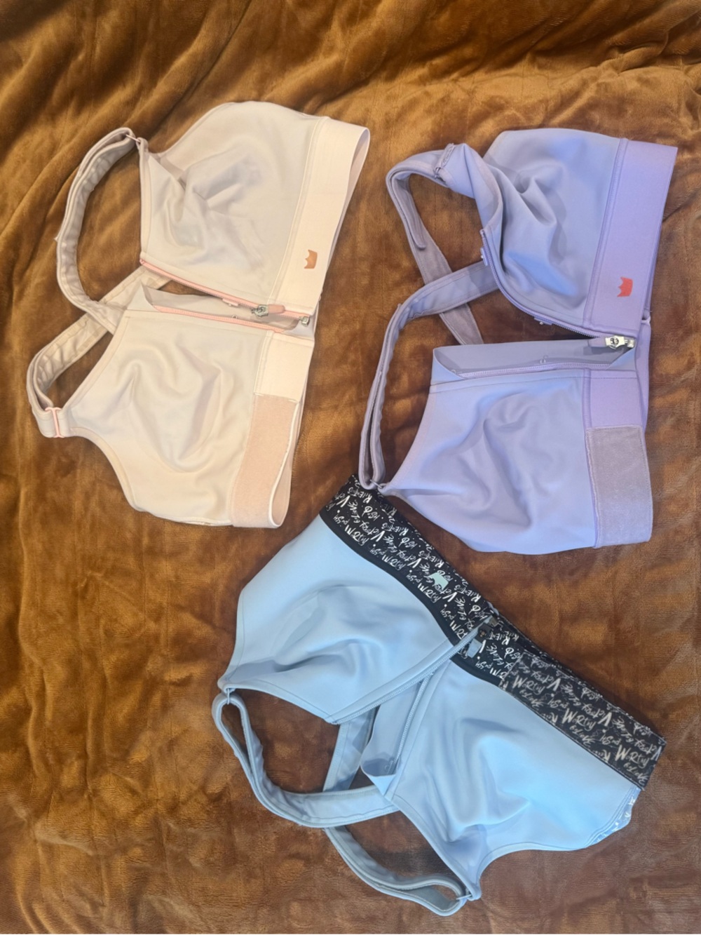 SheFit 4 Sports Bras - Blush, black, Lavender & Light Blue 2-Luxe